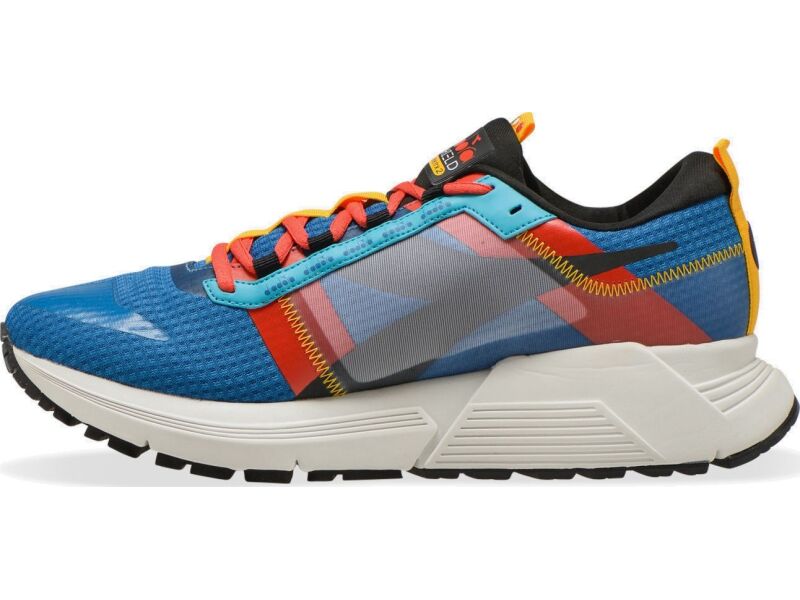 diadora mythos blushield elite 2