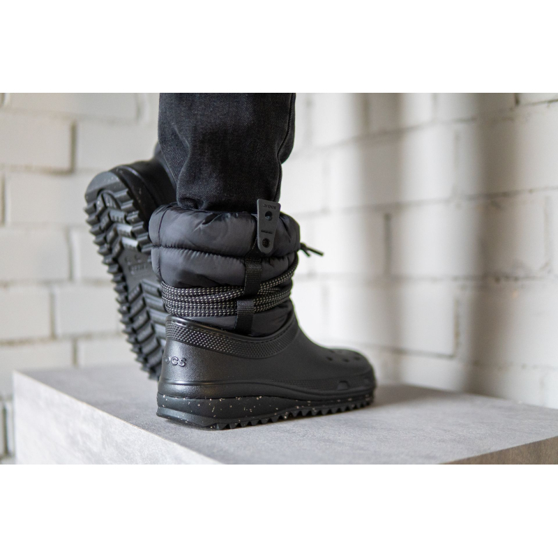Ботинки Crocs™ Classic Neo Puff Luxe Boot Women's Black