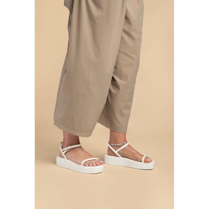 Crocs™ Miami Platform Y Strap Sandal Chalk