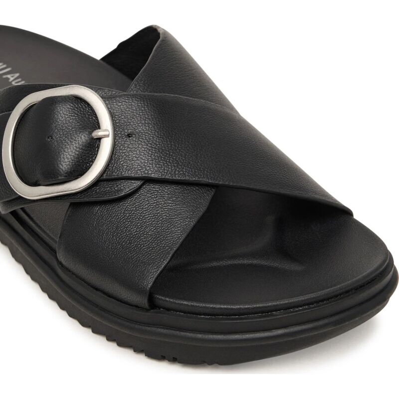 EMU Australia Ebony Black