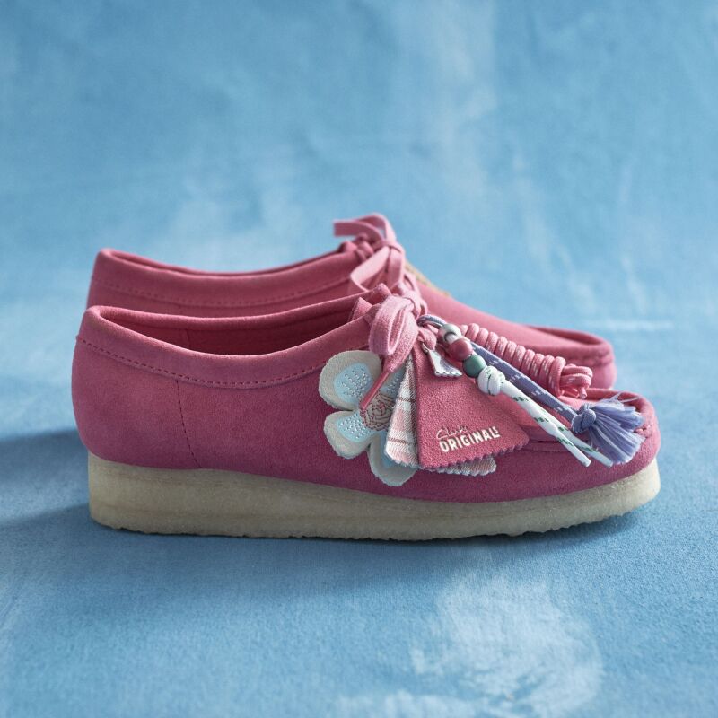 Clarks Wallabee Shoes Women's Pink Interest