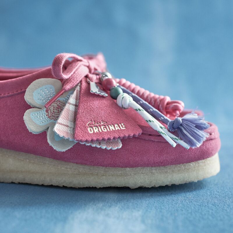 Clarks Wallabee Shoes Women's Pink Interest
