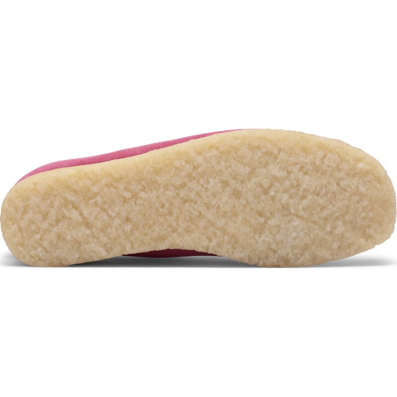 Clarks Wallabee Shoes Women's Pink Interest