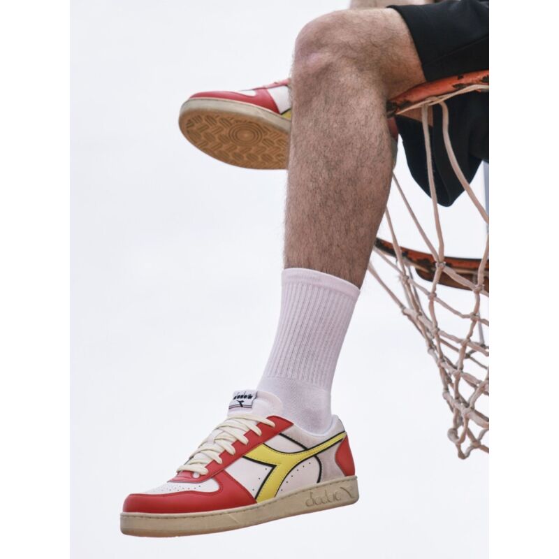 DIADORA Magic Basket Low Icona White/Ferrari Red Italy