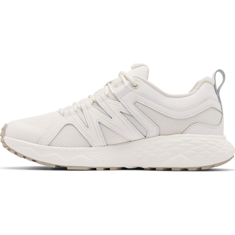 Columbia Peakfreak Roam Waterproof Shoe Women's Sea Salt, Light Sand