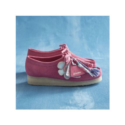 Clarks Wallabee Shoes Women's Pink Interest